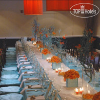 Charleston Harbor Resort And Marina Сервировка