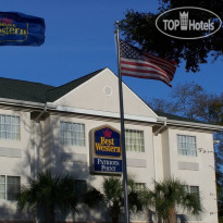 Best Western Patriots Point отель снаружи