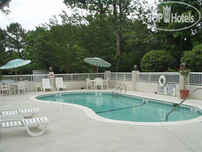 New photos from tourists Best Western Patriots Point 2*