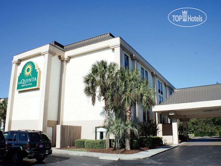 Hotelier's photos La Quinta Inn & Suites Myrtle Beach at 48th Avenue 2*