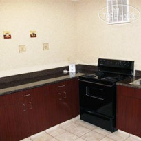 Comfort Inn & Suites Airport Convention Center  