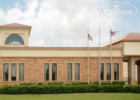 Hotelier's photos Quality Inn West Columbia 2*