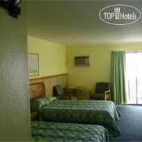 Sea Hawk Motel 