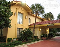 Hotelier's photos La Quinta Inn Charleston North 3*