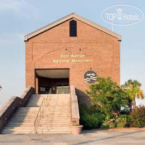Quality Suites Convention Center Charleston