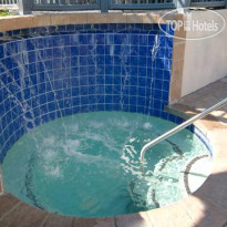 Quality Suites Convention Center Charleston