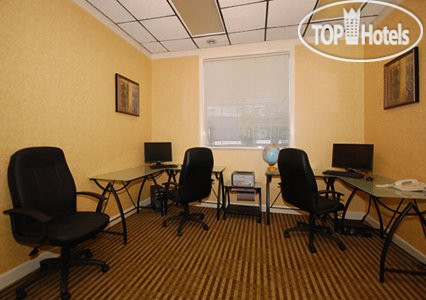 New photos from tourists Clarion Inn & Suites Haywood Mall Area 3*