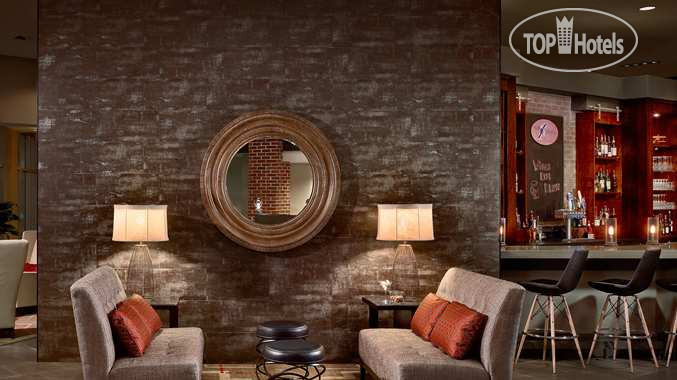 New photos from tourists DoubleTree by Hilton Hotel & Suites Charleston Airport 2*