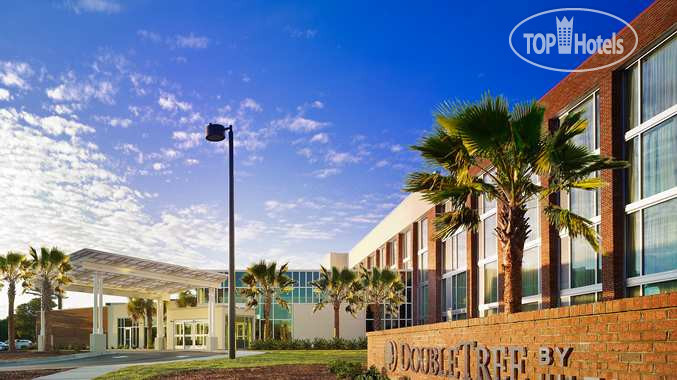 Hotelier's photos DoubleTree by Hilton Hotel & Suites Charleston Airport 2*
