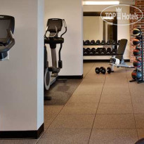 DoubleTree by Hilton Hotel & Suites Charleston Airport