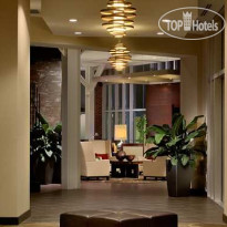 DoubleTree by Hilton Hotel & Suites Charleston Airport