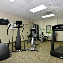 Best Western Plus St. Charles Inn тренажерный зал