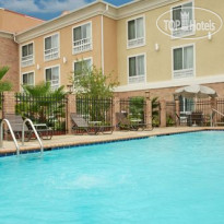 Holiday Inn Express Hotel & Suites Alexandria 