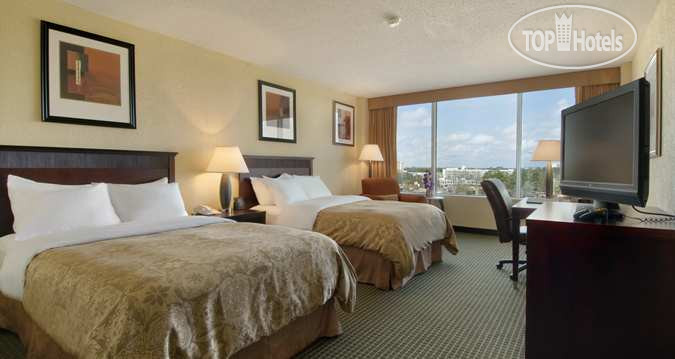 New photos from tourists Hilton Lafayette 3*