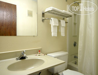 New photos from tourists Super 8 Lafayette 2*