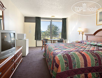 New photos from tourists Super 8 Port Allen W Baton Rouge 2*