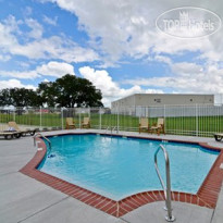 Comfort Inn & Suites Scott 