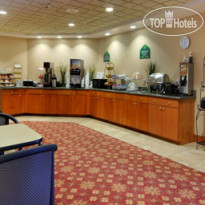 Wingate by Wyndham Sulphur 