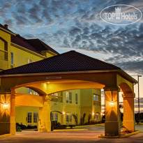 La Quinta Inn & Suites Iowa 