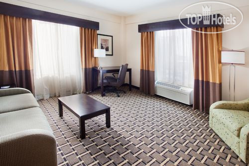 New photos from tourists Holiday Inn Express & Suites Atlanta Downtown 2*