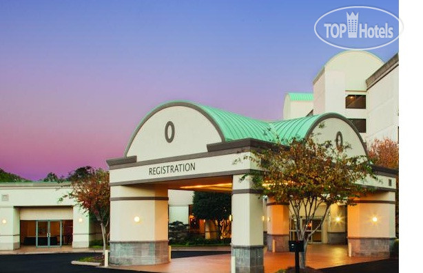 Hotel photo DoubleTree by Hilton Atlanta Windy Hill Ballpark 4*