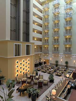 Hotelier's photos Doubletree Guest Suites Atlanta-Galleria 3*