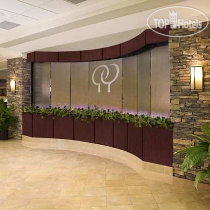 Hotelier's photos Doubletree Club Atlanta Airport 3*