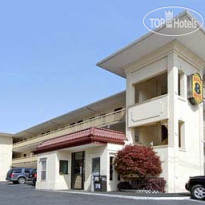 Super 8 Atlanta/Midtown 