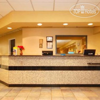 Comfort Inn & Suites Airport Camp Creek