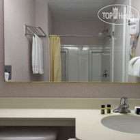 Great Barrington MA Travelodge 