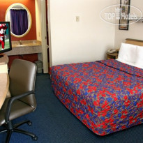 Red Roof Inn Boston - Framingham 