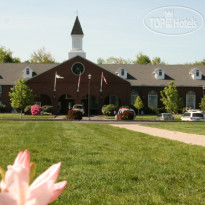 The Colonial Hotel
