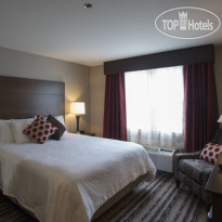 The Colonial Hotel
