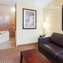 Holiday Inn Cape Cod - Hyannis