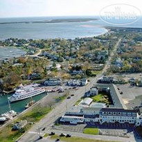 Hyannis Harbor