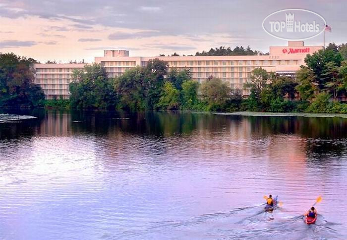 Hotelier's photos Boston Marriott Newton 3*