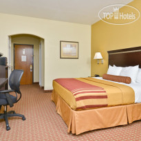 Best Western Plus North Houston Inn & Suites Номер