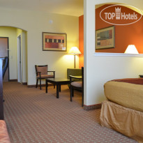 Best Western Plus North Houston Inn & Suites Номер