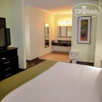 Holiday Inn Express Hotel & Suites Houston North Intercontinental 