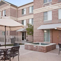 Hilton Garden Inn Addison Отель