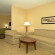 Comfort Suites Beaumont King Suite с зоной отдыха