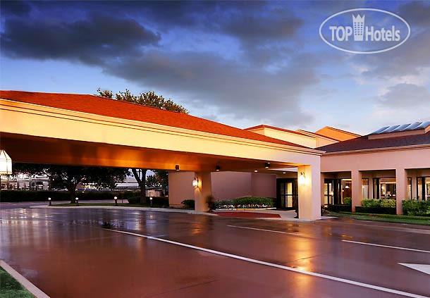 Hotel photo Courtyard Dallas LBJ at Josey 3*