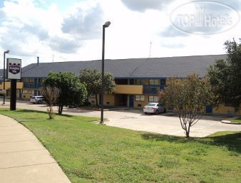 Hotel photo Knights Inn Market Center 2*