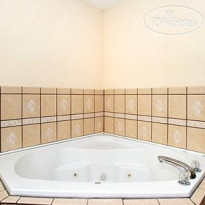 Quality Inn & Suites West