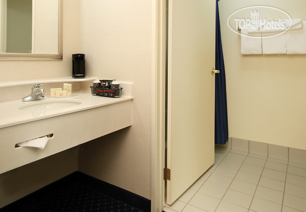 New photos from tourists Courtyard Houston Intercontinental Airport 3*