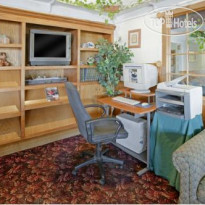 Americas Best Value Inn & Suites-Tyler Downtown 