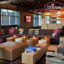 Aloft Houston by the Galleria Лобби