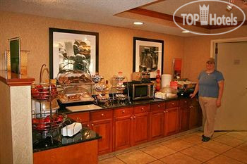 New photos from tourists Hampton Inn College Station 3*