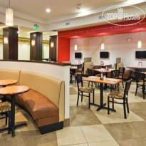 Holiday Inn Hotel & Suites Waco Northwest