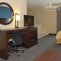 Comfort Suites Airport North 